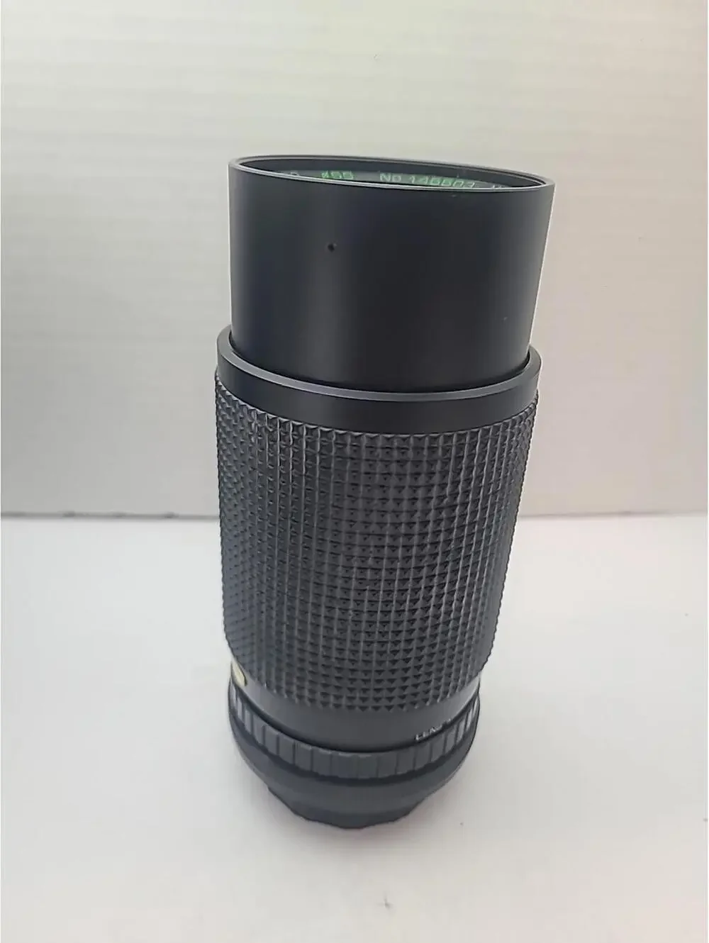 Vintage Quantaray Auto Zoom 75-200mm 1:45 Macro 55 145503 MC Camera Lens W/ Case